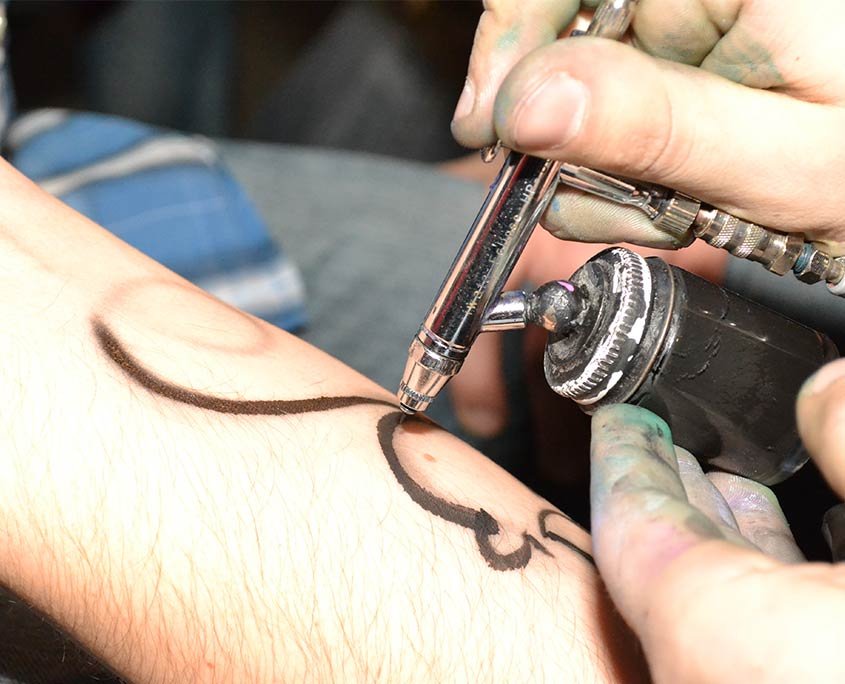 Why People Choose Airbrush Tattoos